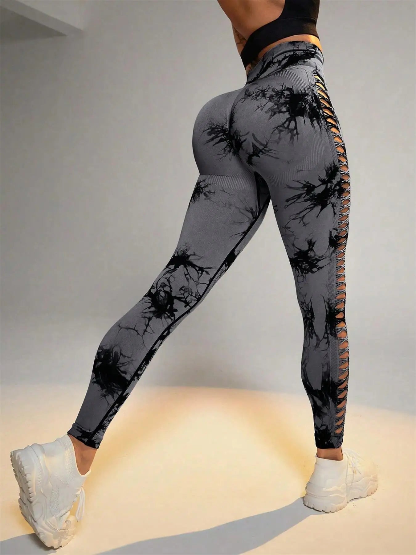 Revolutionary Sculpt & Lift Seamless Leggings