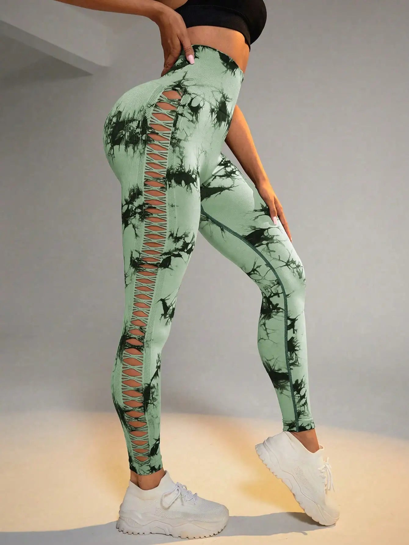Revolutionary Sculpt & Lift Seamless Leggings